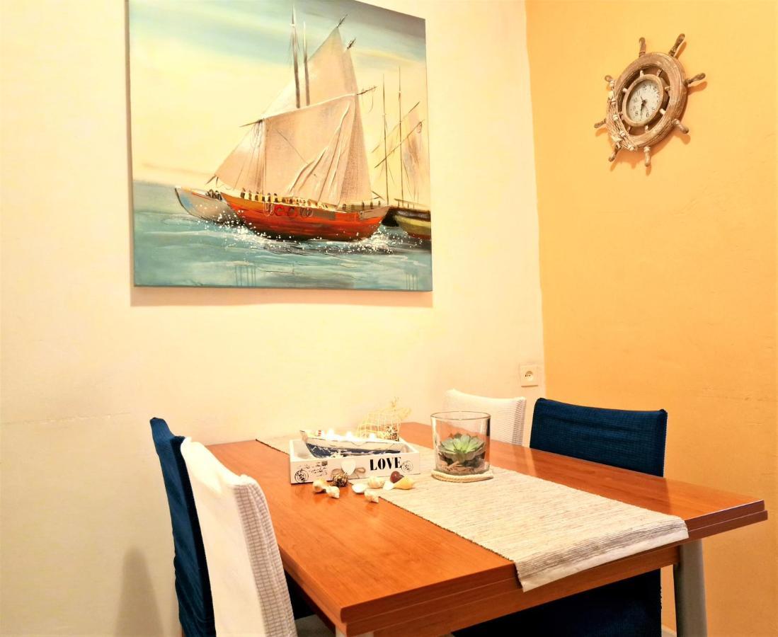 Pirates' Bay Apartment - โอมิช ภายนอก รูปภาพ